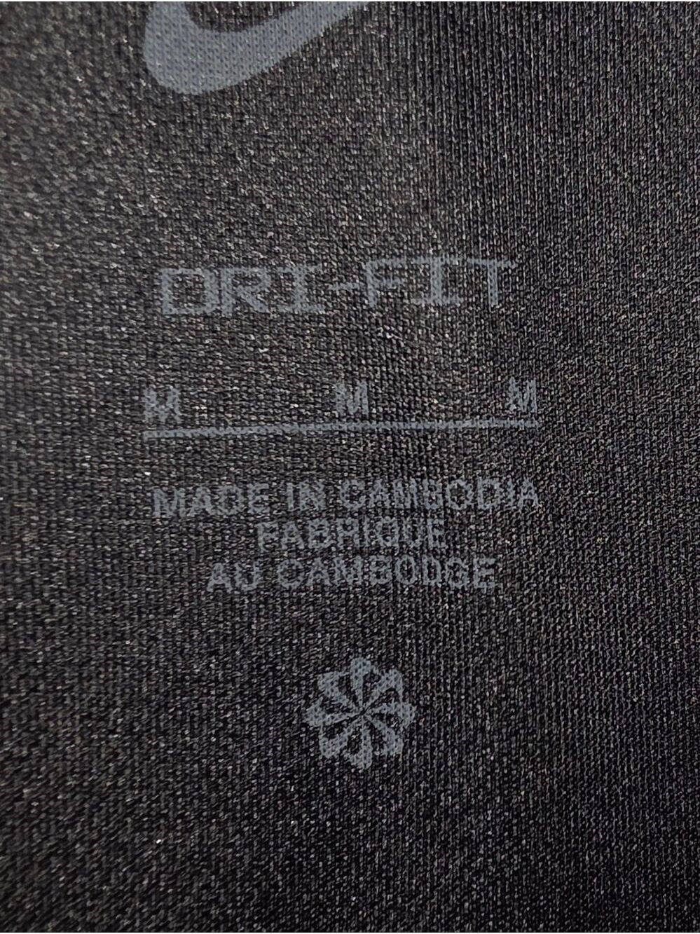 NWT-Nike Women's Long-Sleeve APolo Top - Black #LS10 - Picture 2 of 8